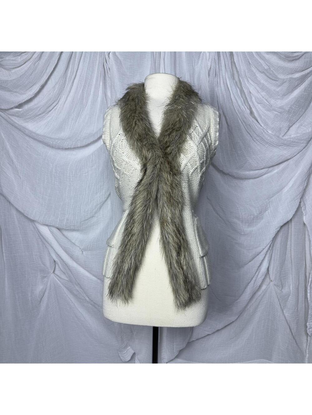 Vintage Y2k Indie Hippie Fairy Cream Knit Fur-Trim Vest (P/P)